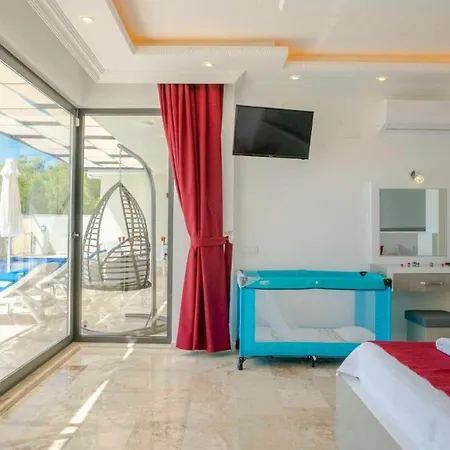 Yazlikcim Luks Muhafazakar Helal Eliva 6 Kisilik * Kaş